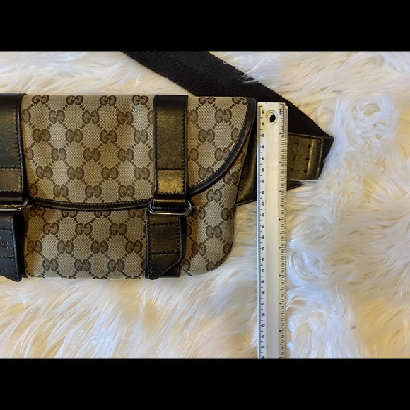 Authentic Gucci hip bag. - Picture 12 of 13